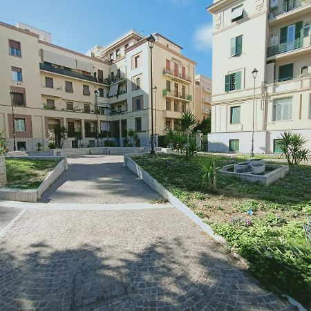 Come A Casa Pretty Apartment Lido di Ostia Luaran gambar