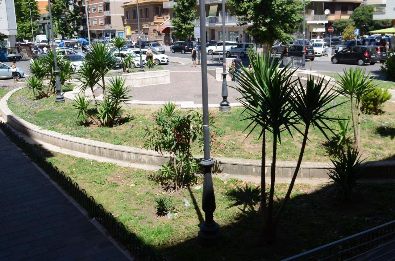 Come A Casa Pretty Apartment Lido di Ostia Luaran gambar