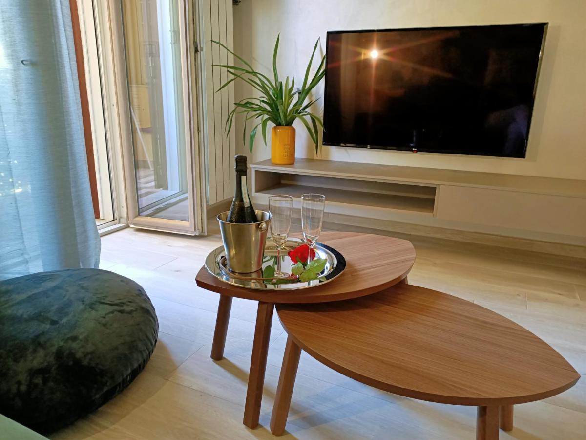 Come A Casa Pretty Apartment Lido di Ostia Luaran gambar