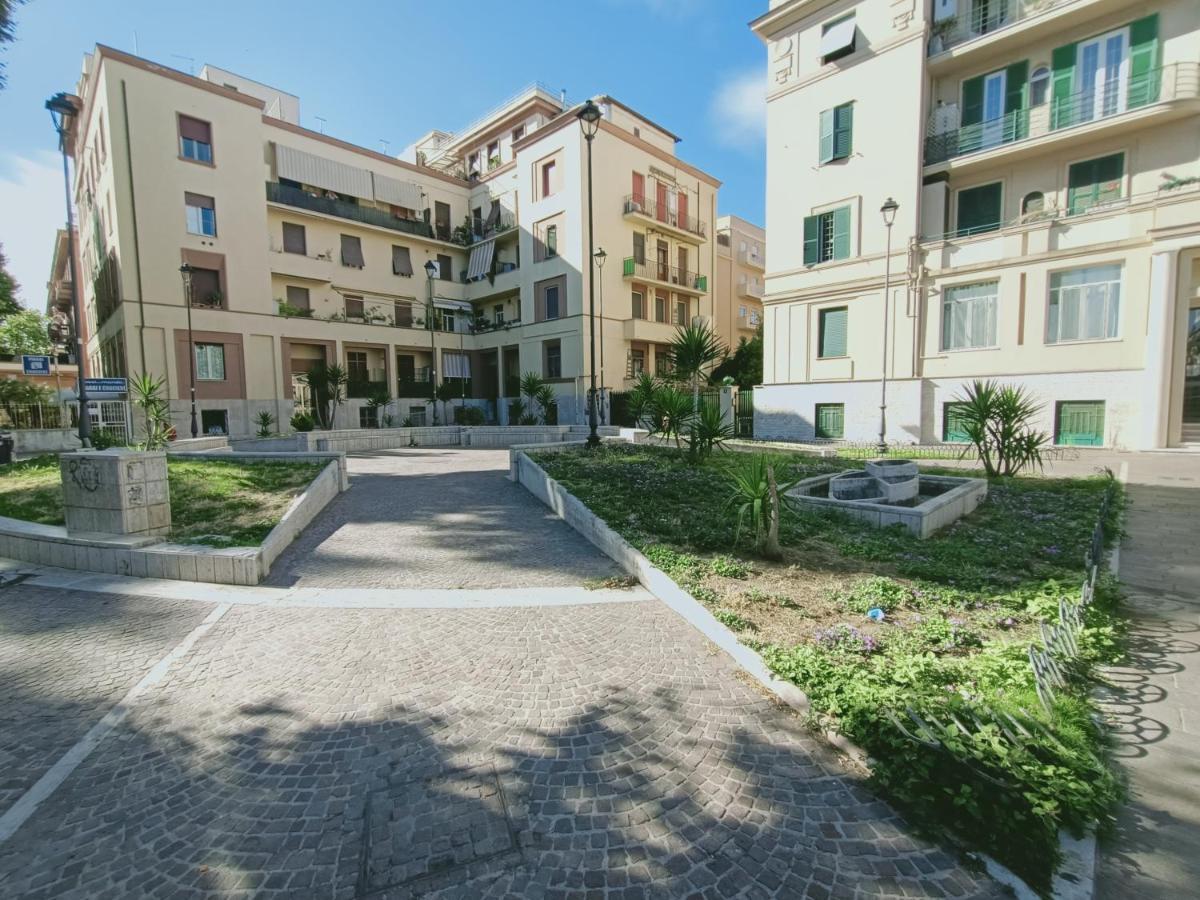Come A Casa Pretty Apartment Lido di Ostia Luaran gambar
